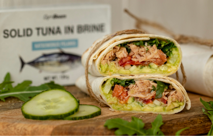 Fitness recept: Tuna wrap s namazom od avokada i povrćem